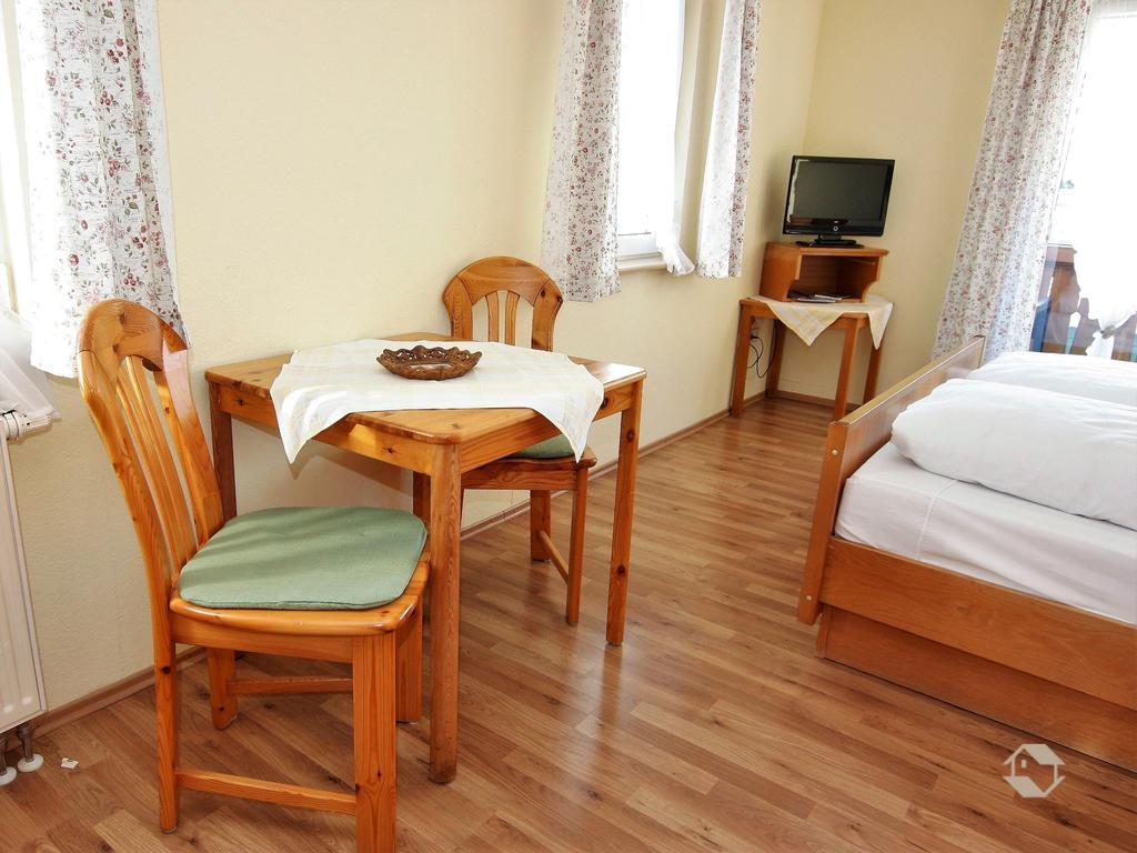 Gaestehaus Klingele Hinterzarten Pokój zdjęcie